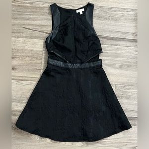 ❤️Women’s Cut Out Fit And Flare Dress